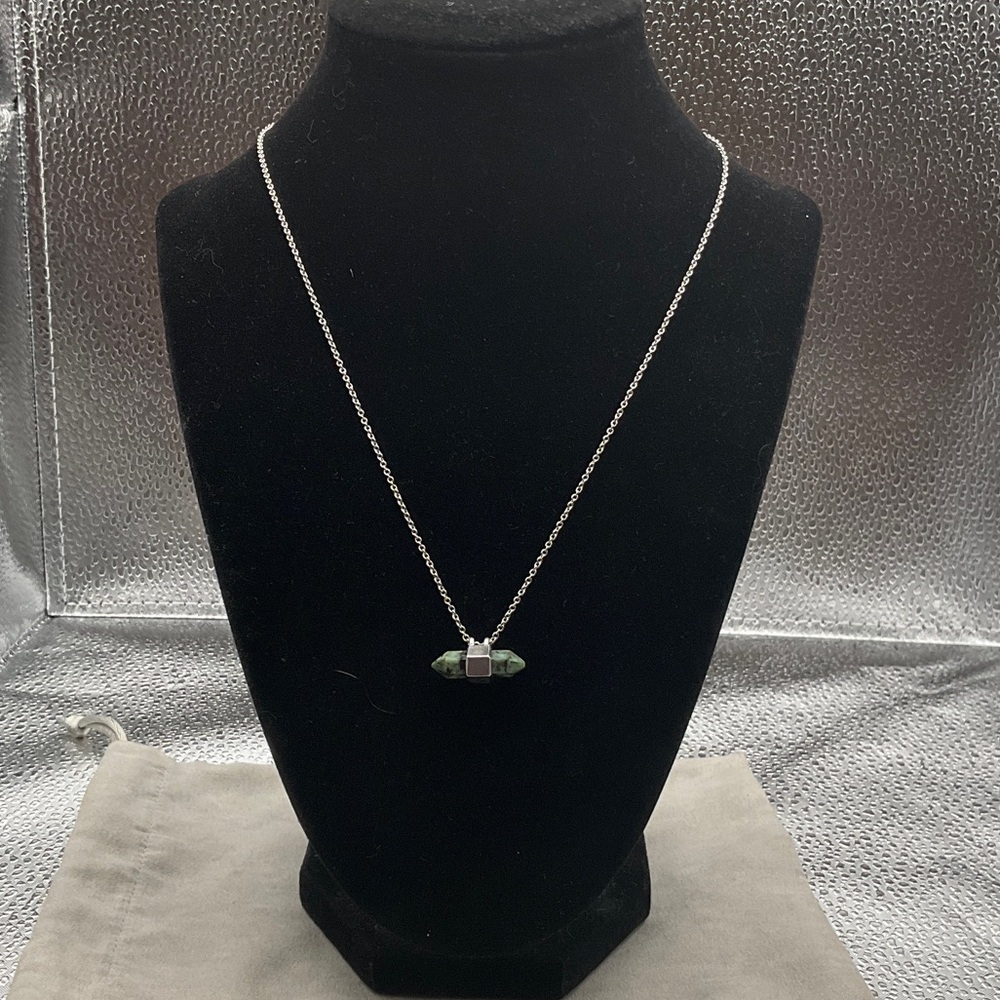 EUC Amanda African turquoise in silver Necklace with